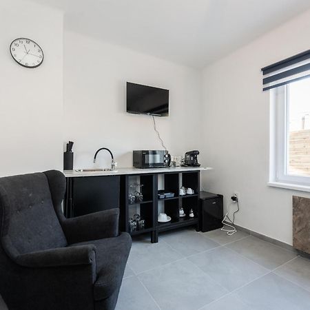 Apartmany Praha-Modrany 외부 사진